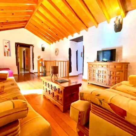 Holiday home Estupenda Casa En Llanillos Isora